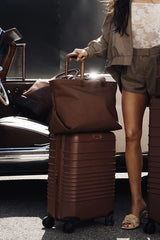 The Tote Set