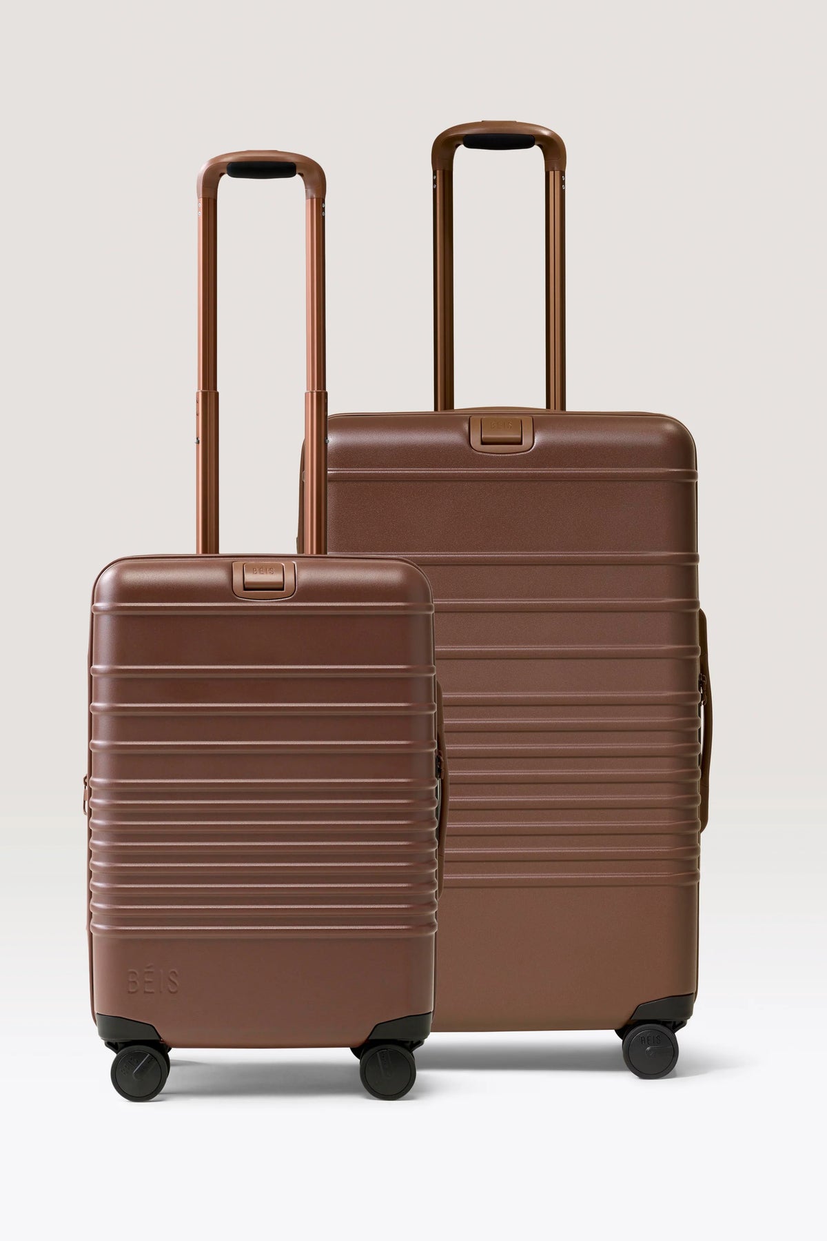 The Medium Luggage Starter Set